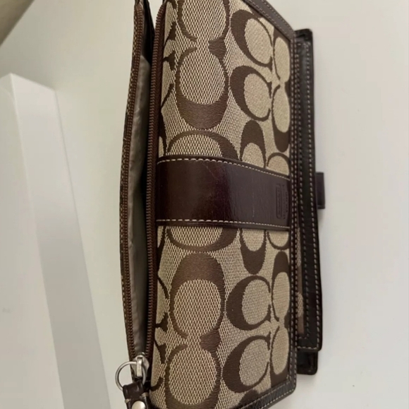 COACH Wallet Slim Trifold In Signature Canvas and Smooth Leather Brown - Picture 2 of 5